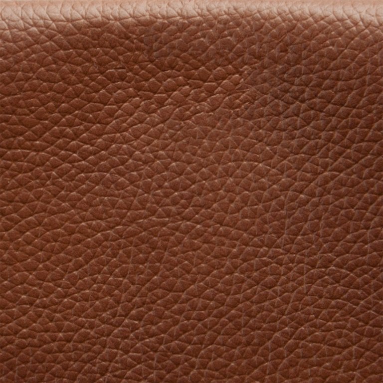 Essential Castagna