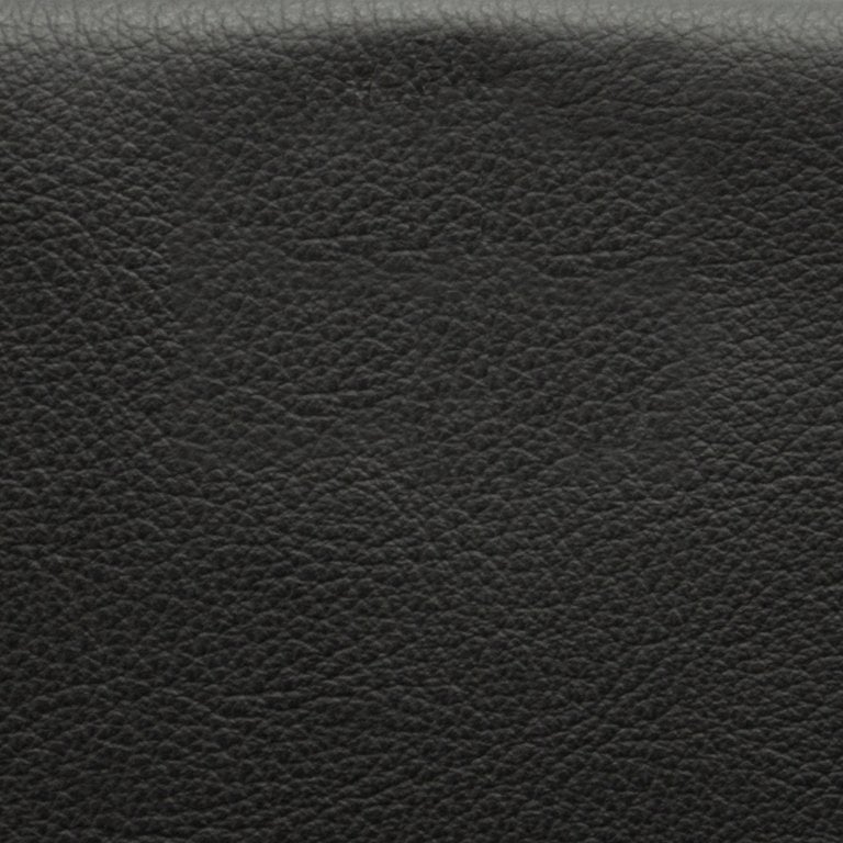 Vogue Black