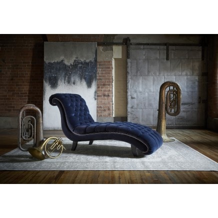 Queensbury Chaise